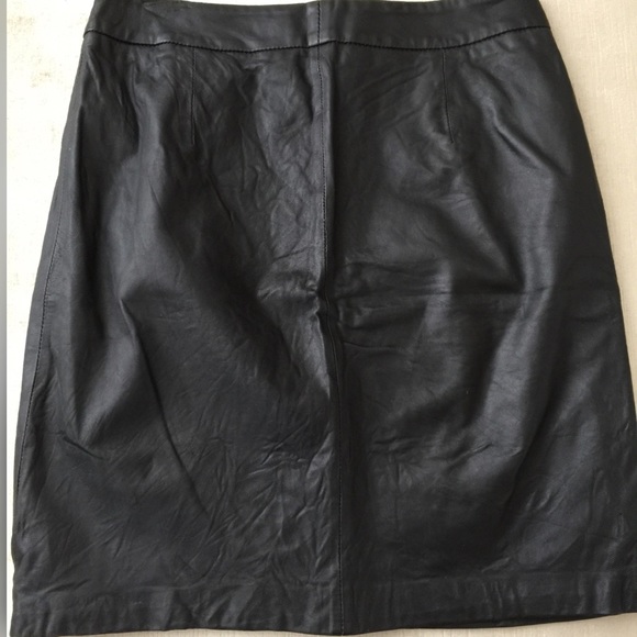 Leather skirt - Picture 4 of 6